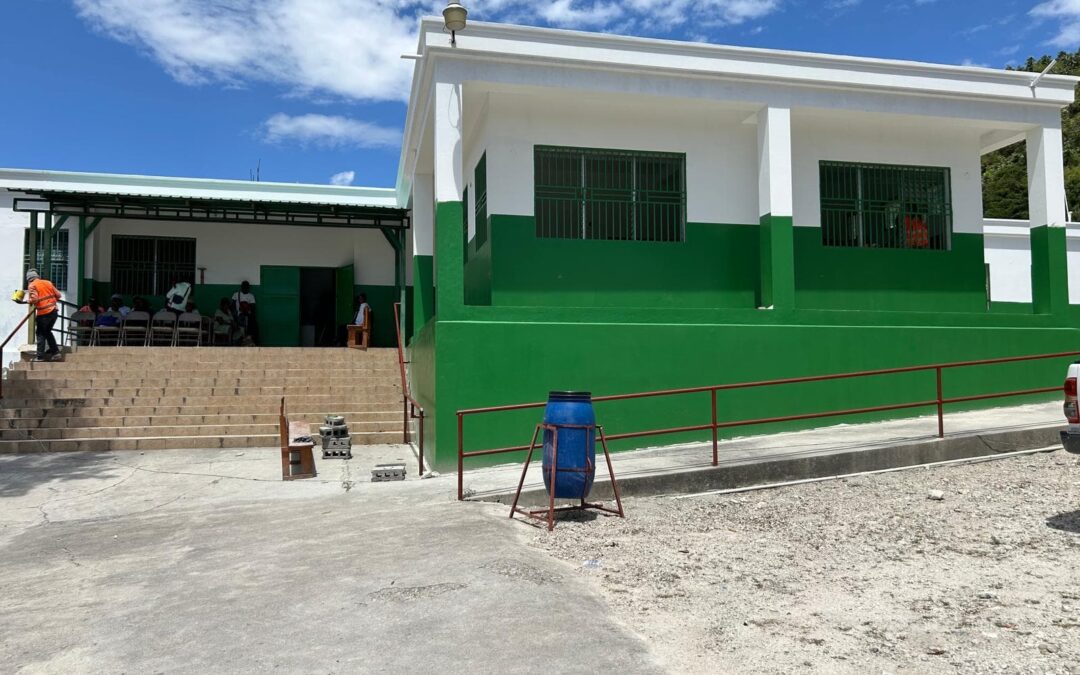 Lancement des travaux de réhabilitation et de reconstruction des Centres de santé de Cavaillon, Carrefour Charles et de l’hôpital de référence d’Aquin.
